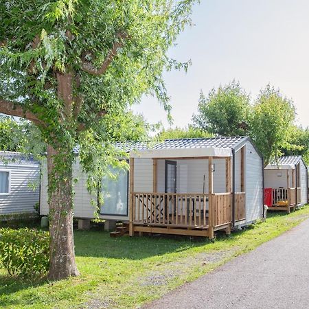 Отель La Ferme Des 4 Chenes Urt Экстерьер фото